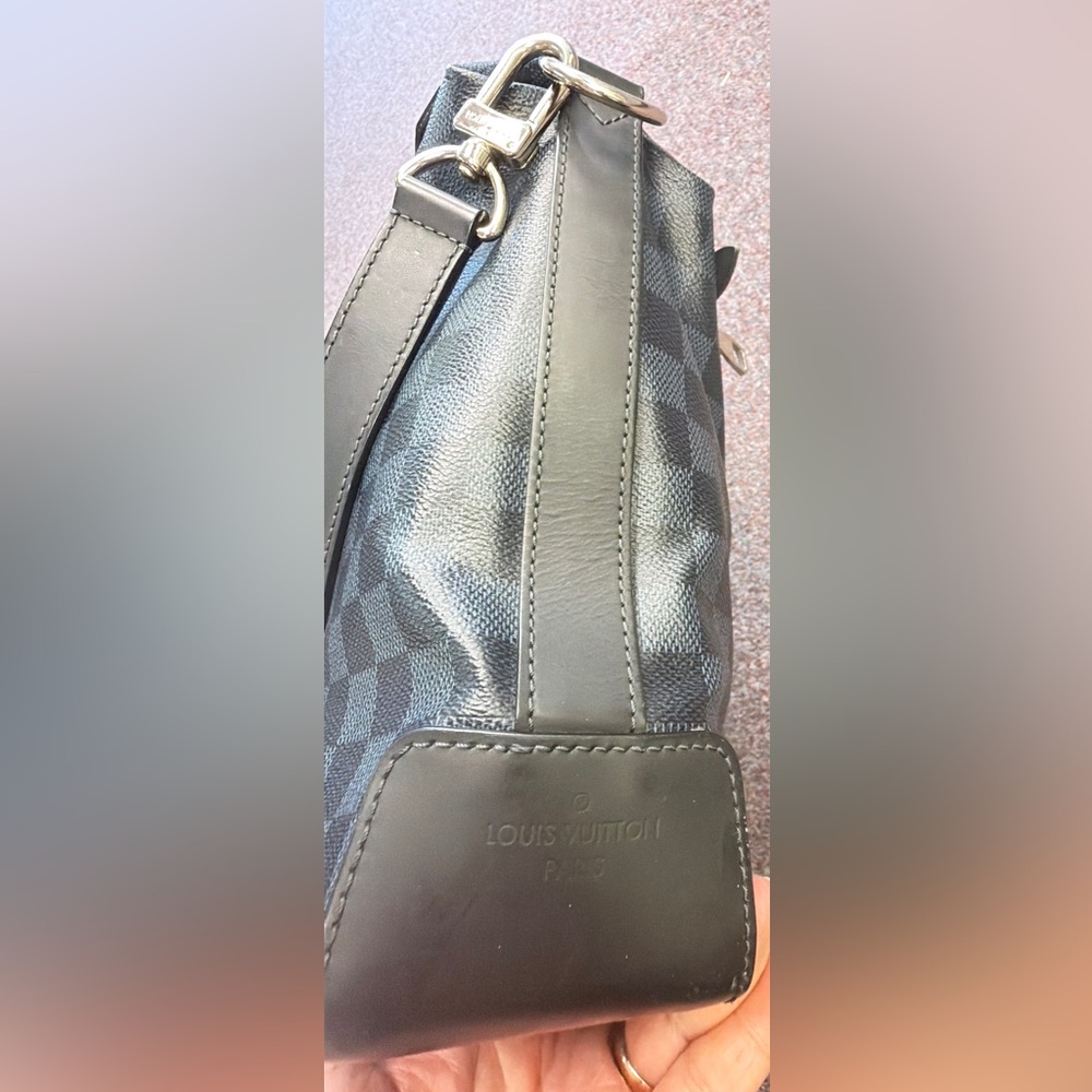 Louis Vuitton Gray Checkered Bag - Picture 6 of 9